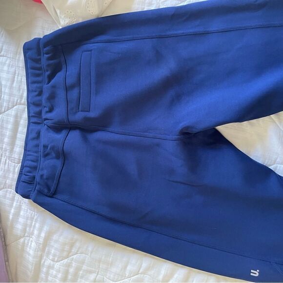 Unbridled Blue Joggers - Picture 6 of 6